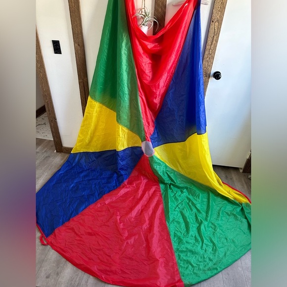 Never Used Parachute Outdoor Play Multi-Colored Children’s Kids - Picture 1 of 6